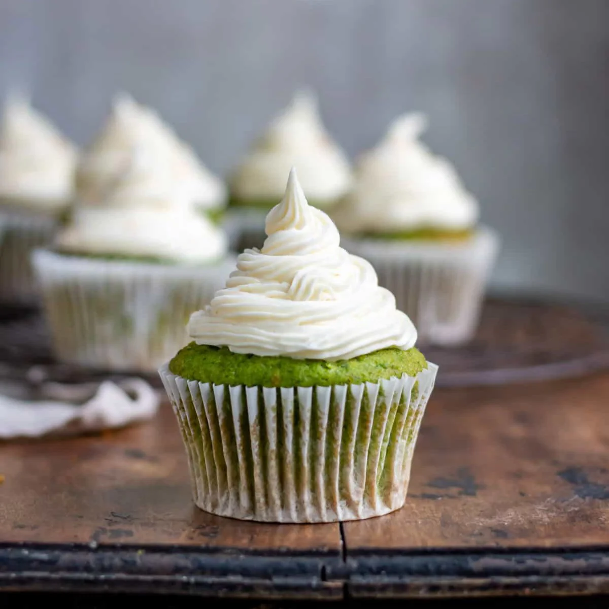 Local Flavours: Coffee Bun + Ondeh Ondeh Cupcakes for Parent & 1 Child (5-12 years old)  (#SKYSGN0007) (Copy) - Image 3